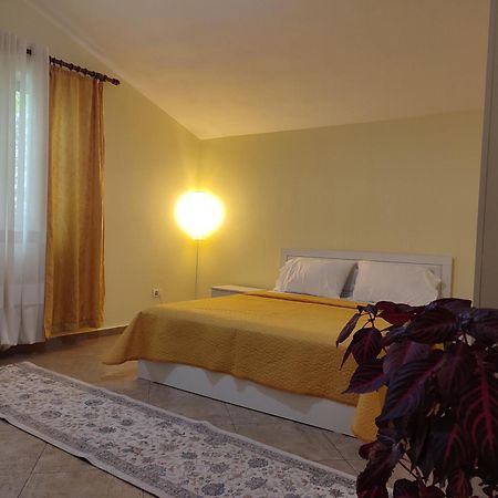 Rooms Xani Тирана Экстерьер фото