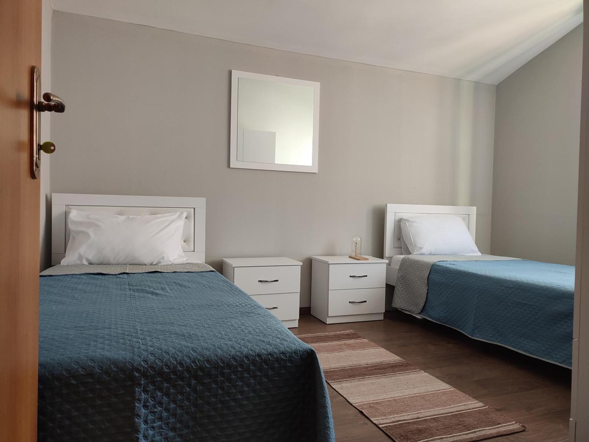 Rooms Xani Тирана Экстерьер фото