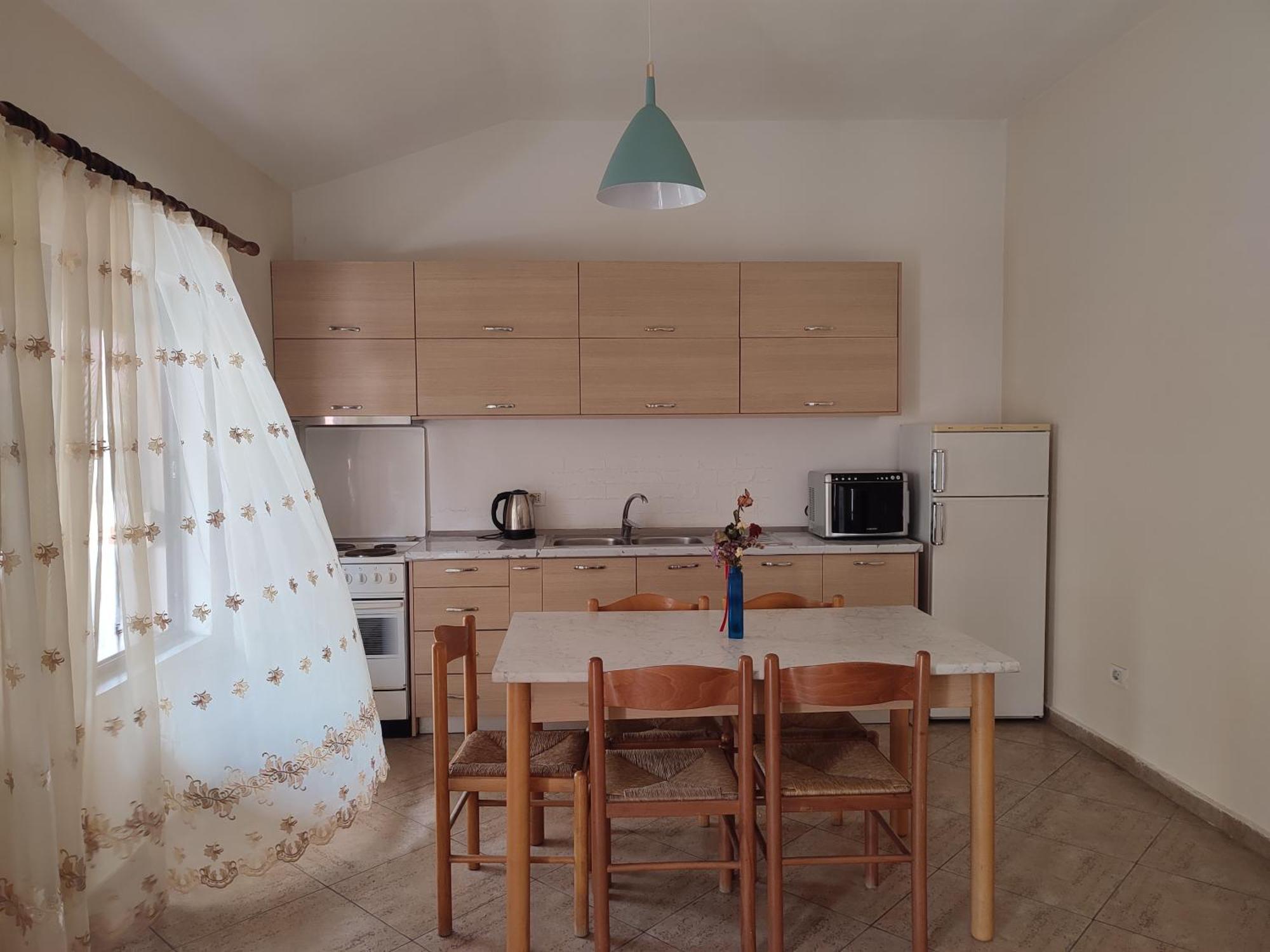 Rooms Xani Тирана Экстерьер фото